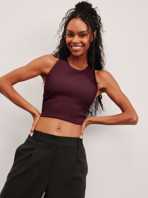Refocus Ribbed Cropped Tank