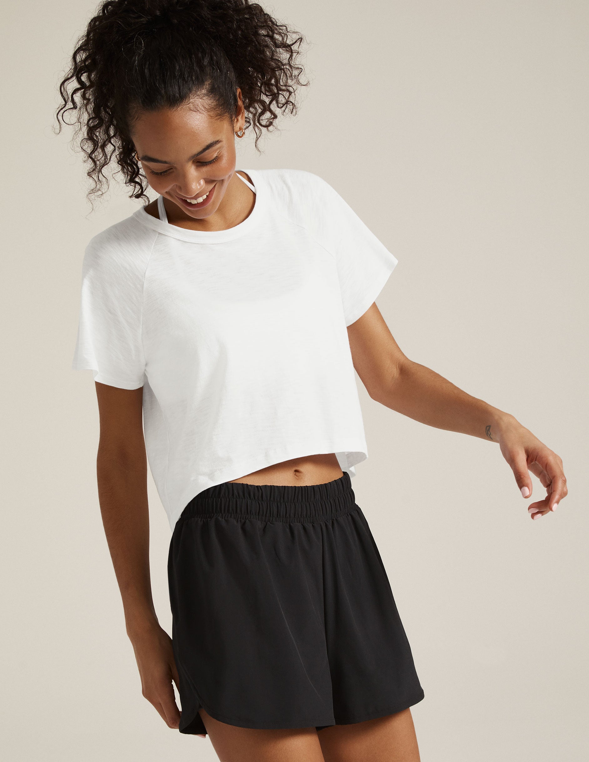 Signature High Low Cropped Tee - Image 2