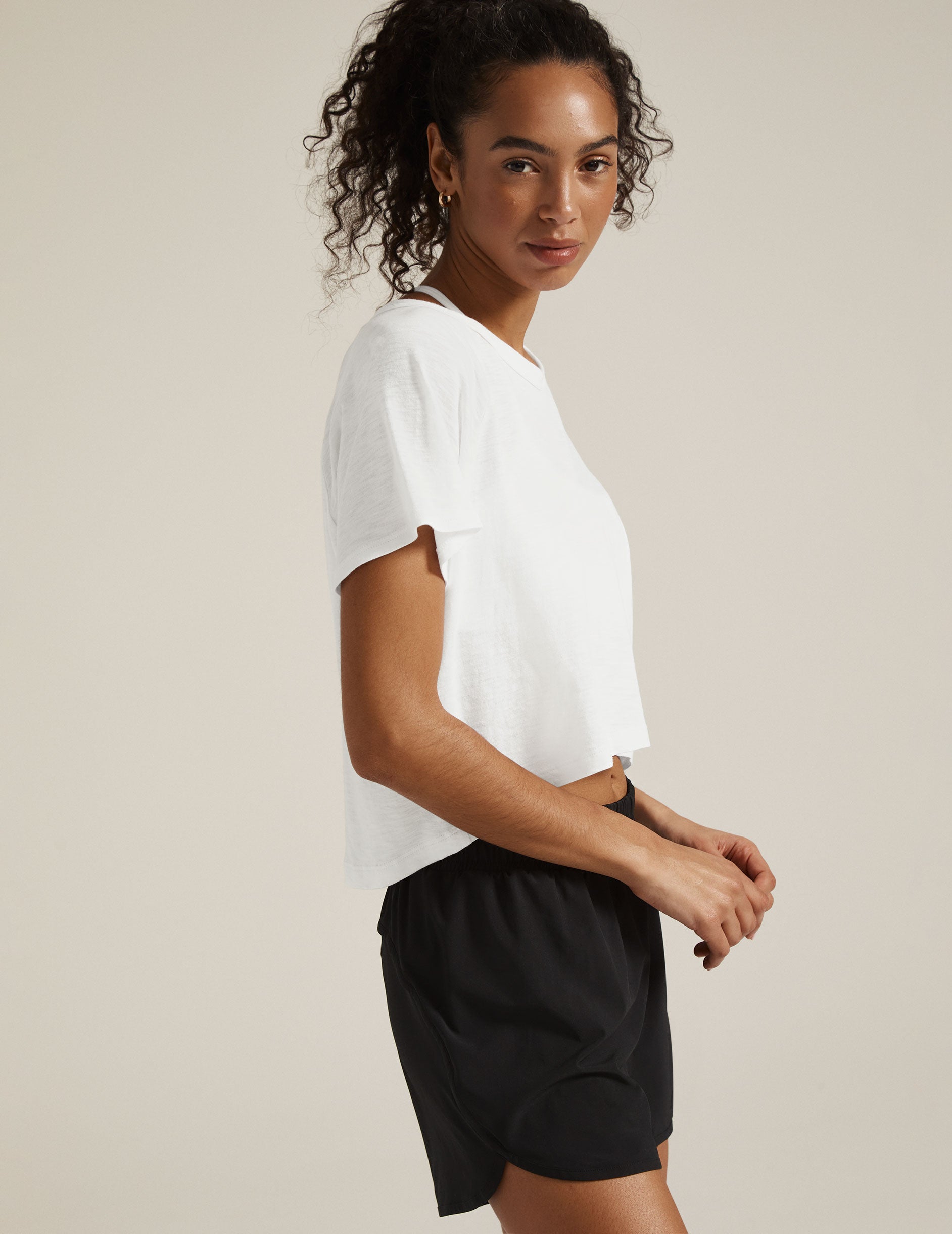 Signature High Low Cropped Tee - Image 3