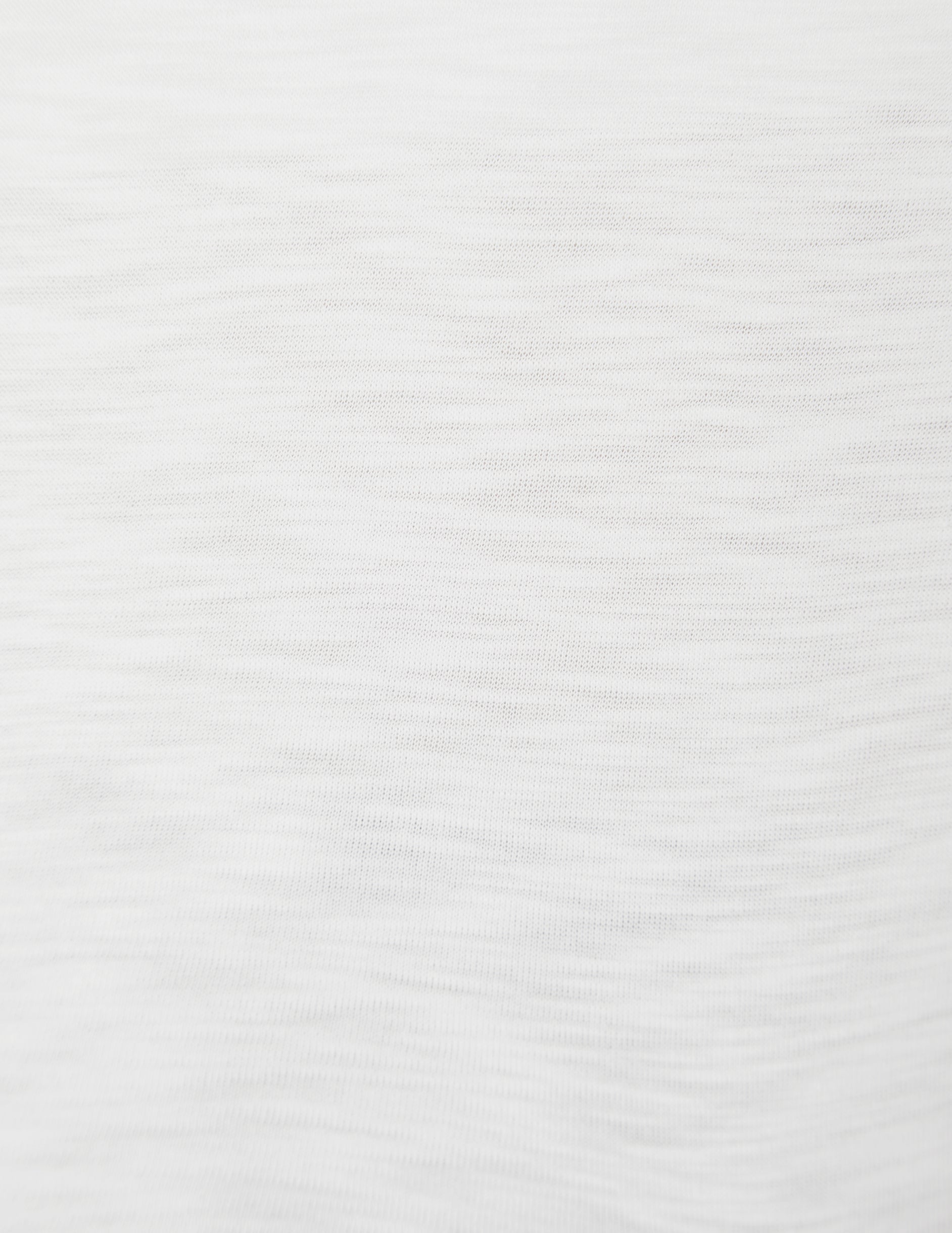 Signature High Low Cropped Tee - Image 7