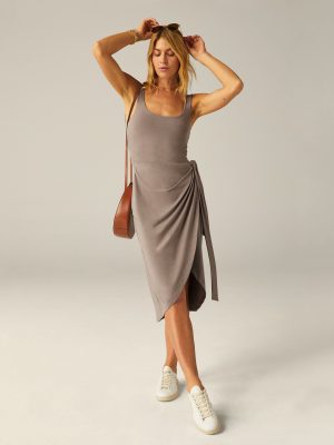 Intrigue Midi Dress