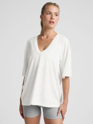 Oversized V-neck Tee