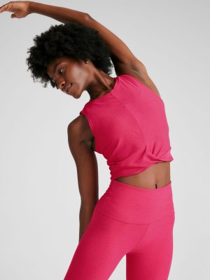 Featherweight Center Stage Cropped Tank