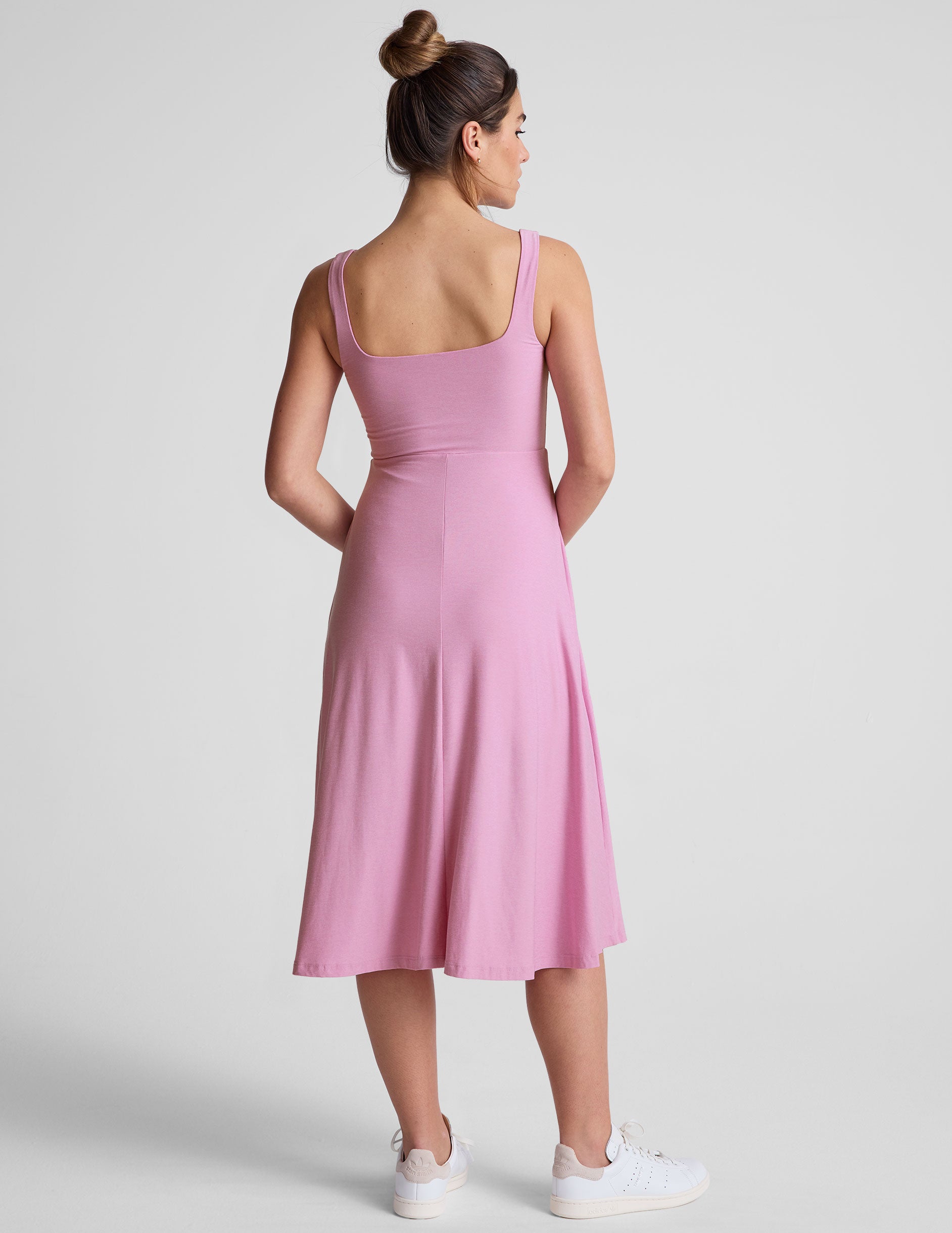 Featherweight At The Ready Square Neck Dress - Image 4