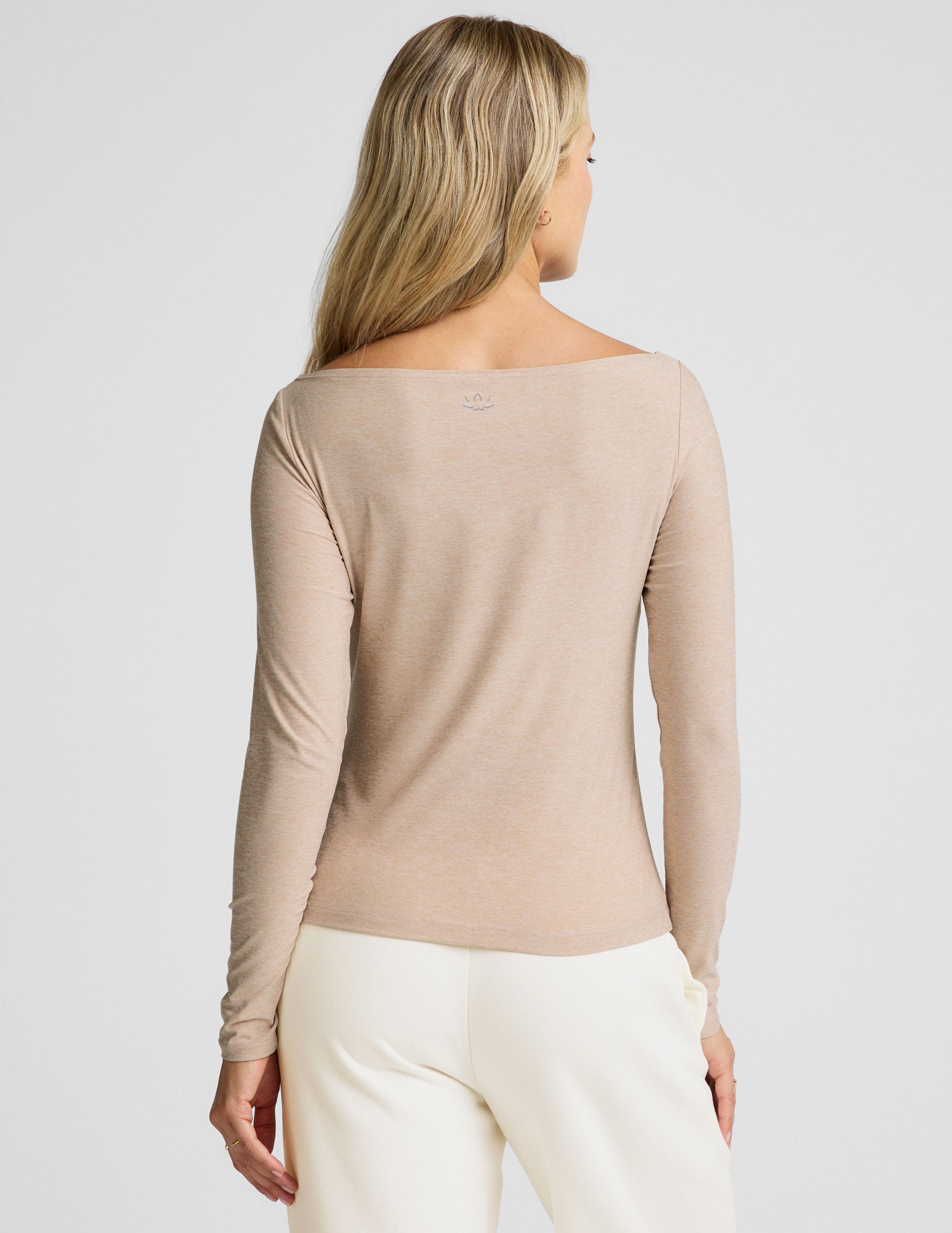 Featherweight Shoulder It Pullover - Image 3