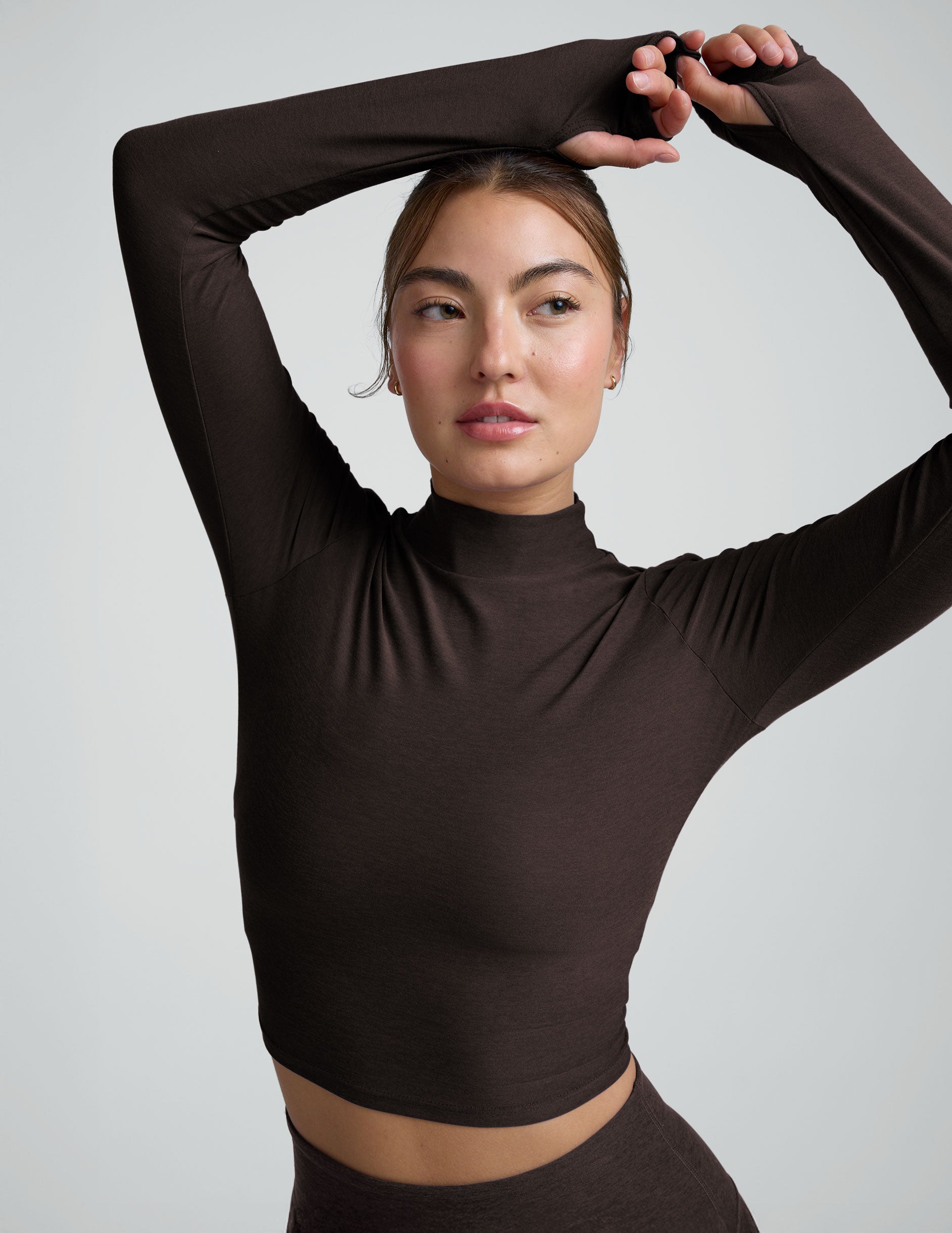 Featherweight Moving On Cropped Pullover - Image 4