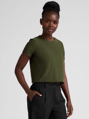 Featherweight Supreme Cropped Tee