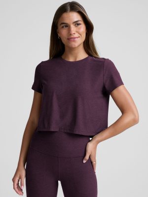 Featherweight Supreme Cropped Tee