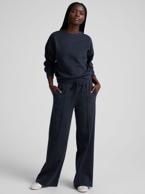 LuxeFleece Pintuck Wide Leg Pant