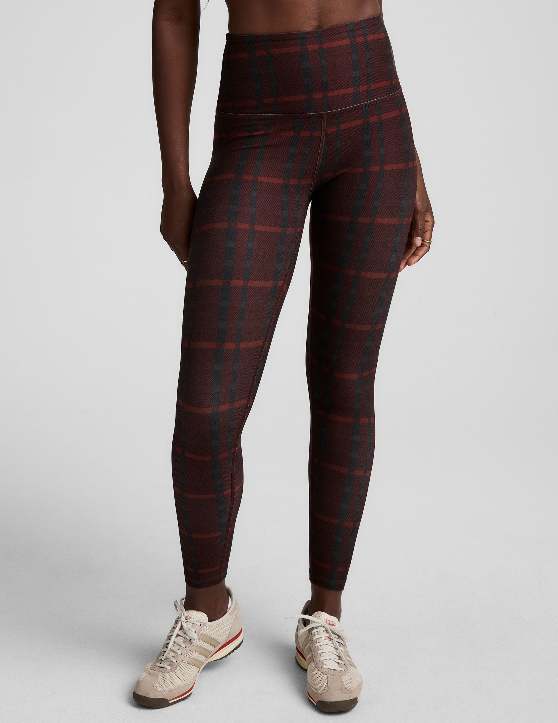 SoftMark High Waisted Midi Legging - Image 2