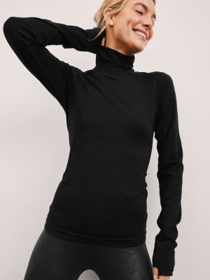 LuxeKnit Merino Wool Turtleneck